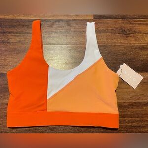 NWT Wilo sports bra
